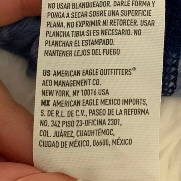 AEO Blue Tie-Dye Favorite T-Shirt Small - Picture 9 of 16